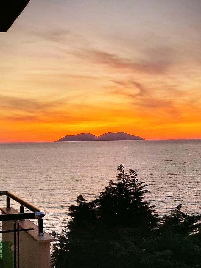 Darla Sea View Apartment Vlorë Exterior foto