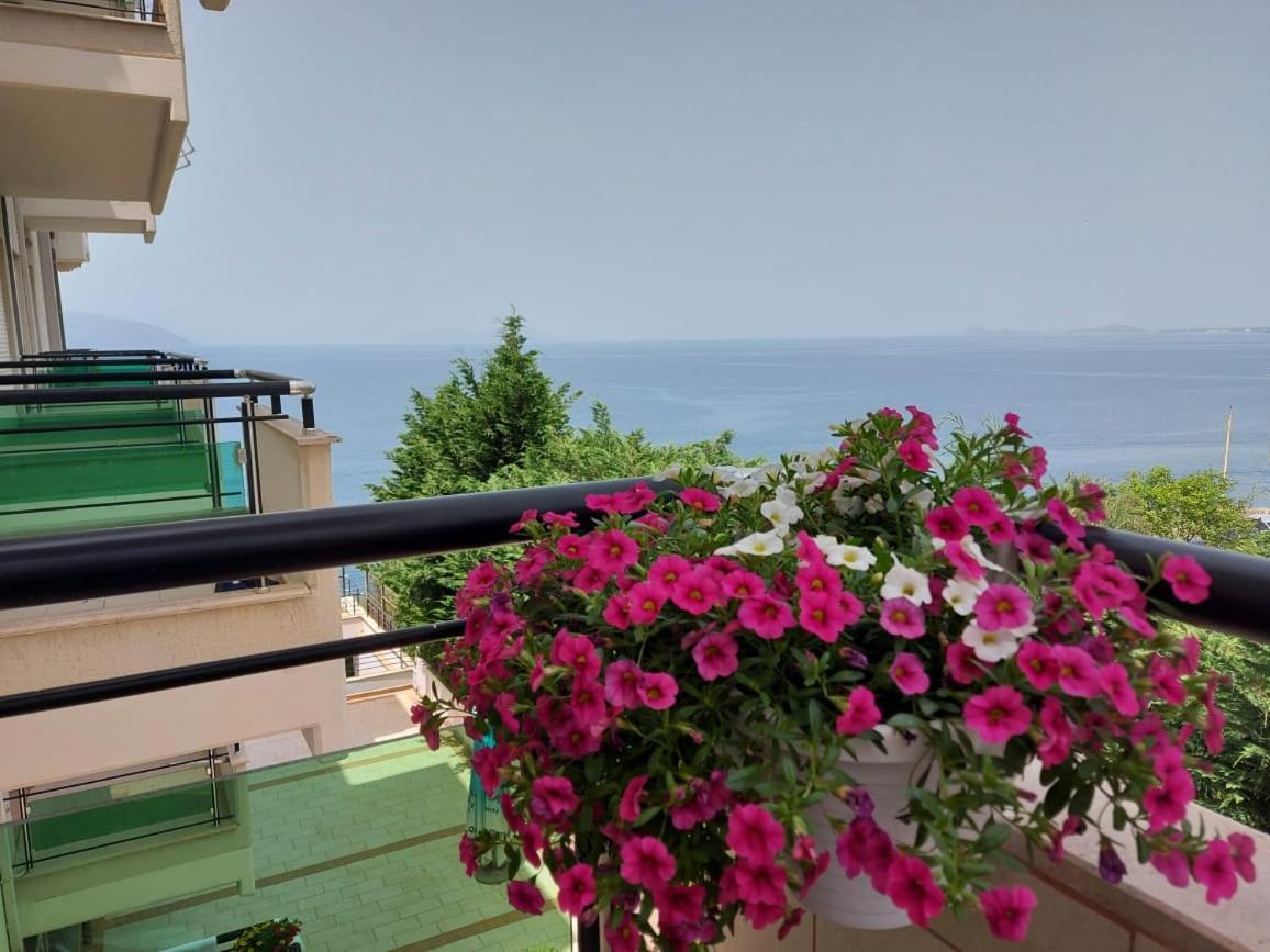 Darla Sea View Apartment Vlorë Zimmer foto